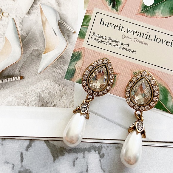 Wedding Bridal Pearl Drop Earrings - Picture 3 of 8